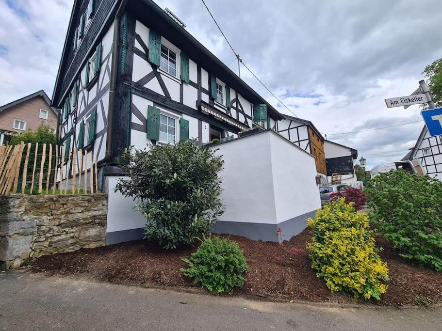 Ferienwohnung Bergischer Dreiklang Windeck Exterior foto